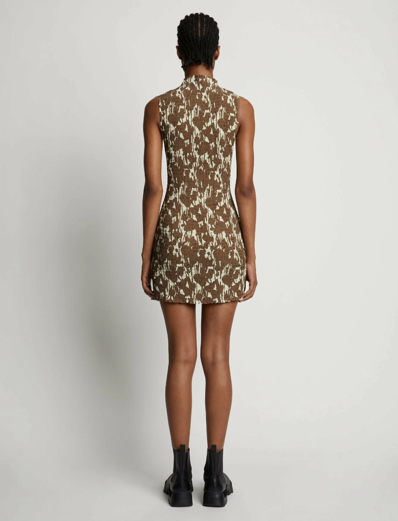 Proenza Schouler White Label | Printed Smocked Mini Dress - Buttercream/Coffee 4 Proenza Schouler White Label | Printed Smocked Mini Dress - Buttercream/Coffee - Image 4