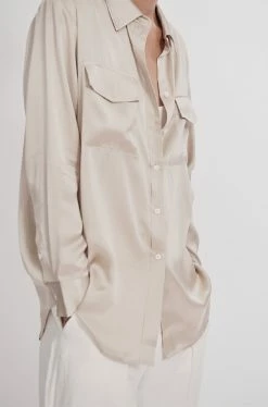 Silk Laundry | Boyfriend Shirt - Hazelnut -Acler Shop 2020 07 21 SilkLaundryStef68630 1200x f38321a9 03a4 4345 9948 2586827dc357