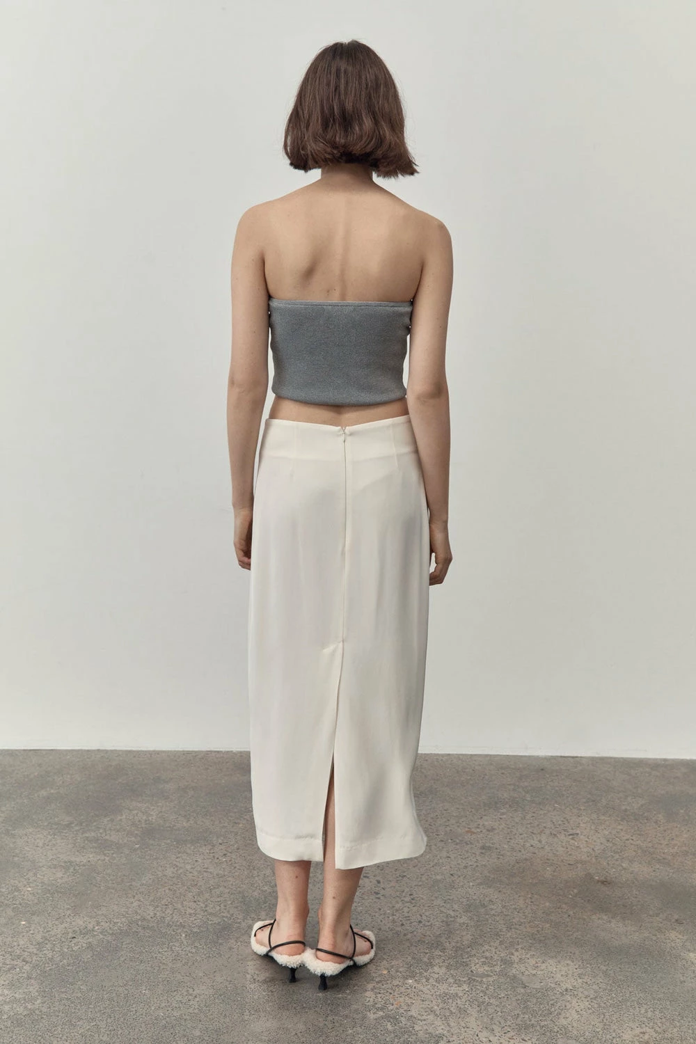 St Agni | 90's Strapless Sheer Knit Top - Light Grey - Image 4
