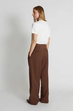 Camilla And Marc | Earl Lightweight Tee - Soft White -Acler Shop 34 Camilla And Marc earl lightweight tee cream 859 640x960 2x 14c164a2 f132 4c39 9d85 deac5b76efac