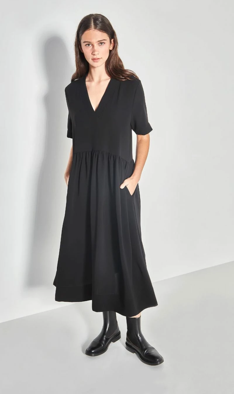 Juliette Hogan | Lila Tunic - Black 1 Juliette Hogan | Lila Tunic - Black