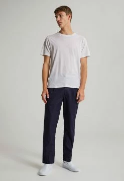 Jac+Jack Jac + Jack | Sans Tee - White 7 Jac+Jack Jac + Jack | Sans Tee - White -Acler Shop AlbanyPantNavy SansTeeWhite 23035 2048x ef792869 78ad 41d2 aa85 2e4f216b292d
