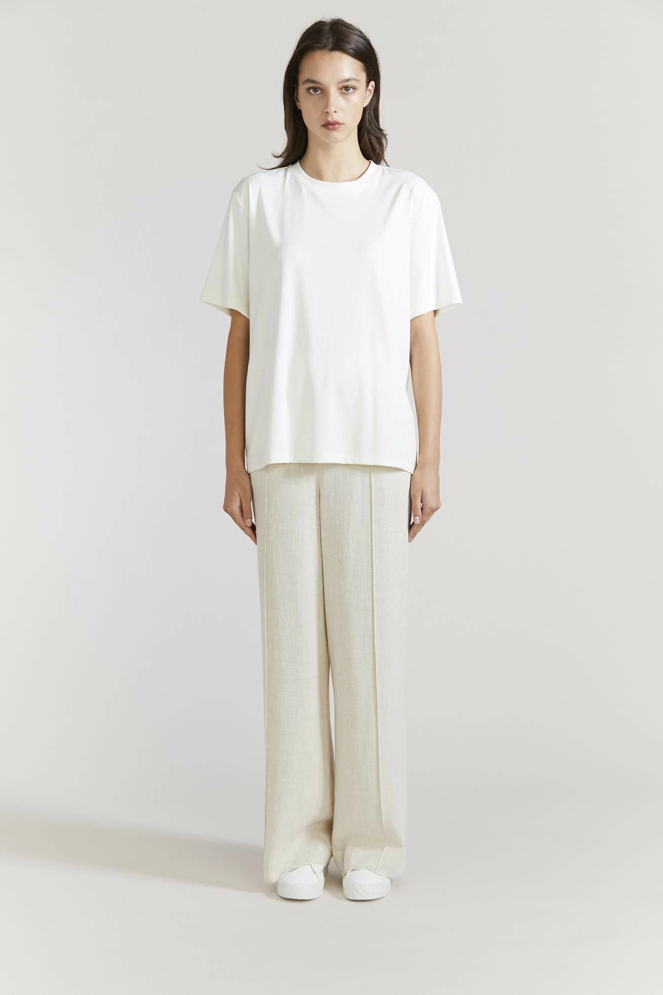 Laing | Relaxed Boyfriend Tee - Canvas 2 Laing | Relaxed Boyfriend Tee - Canvas - Image 2