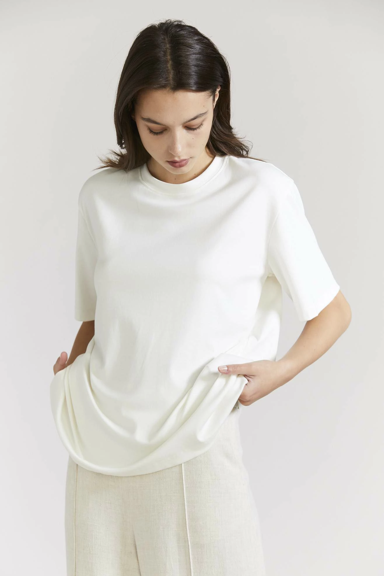 Laing | Relaxed Boyfriend Tee - Canvas 5 Laing | Relaxed Boyfriend Tee - Canvas - Image 5