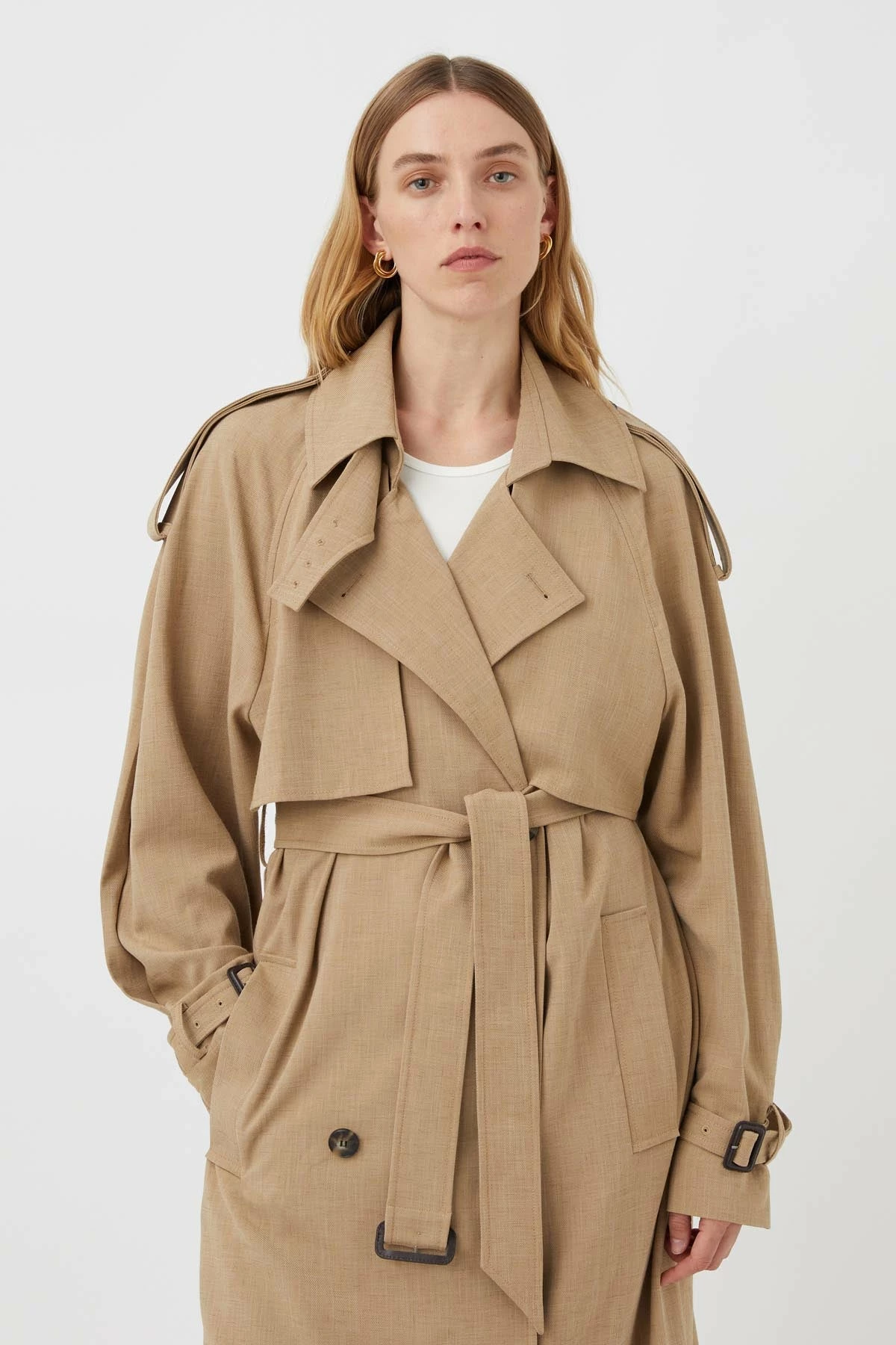 Camilla And Marc | Fernando Trench - Flax 3 Camilla And Marc | Fernando Trench - Flax - Image 3