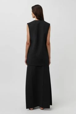 Camilla And Marc | Valentina Vest - Black 9 Camilla And Marc | Valentina Vest - Black -Acler Shop C M Camilla and marc Valentina Longline V neckline Vest Black 3 640x960 2x b0261f9b 17c7 4d37 9a1d a6202f7e2728