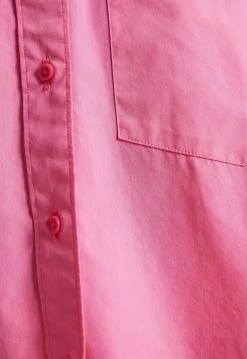 Jac+Jack Jac + Jack | Creed Shirt - Pop 11 Jac+Jack Jac + Jack | Creed Shirt - Pop -Acler Shop DonShortWhite CreedShirtPop 16074 2048x c98d737f 2c87 41d8 8e95 cc92f24d1fdc