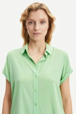 Samsoe Samsoe | Majan Short Sleeve Shirt - Sprucestone -Acler Shop F19123672 146316TCX 2