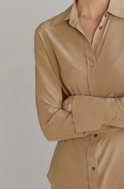 Laing | Mia Silk Shirt - Biscuit -Acler Shop LaingW22 Mia Silk Shirt 521 1728x fa100b2b 9268 494d bf46 4051c059cb0f