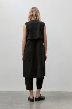 ST AGNI St. Agni | Layered Trench - Black & Khaki -Acler Shop Layered Trench Black Khaki4 copy 1000x a45cdae4 e5d9 4a64 b51d 0a4bba2ad459