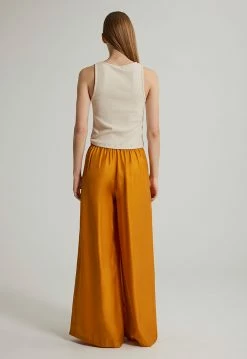 Jac+Jack Jac + Jack | Poem Tank - Cotta 9 Jac+Jack Jac + Jack | Poem Tank - Cotta -Acler Shop LowTideToto PoemTankOffWhite 21456 2048x be26eb93 6b1f 4c4f a63e 53e48ab6f152