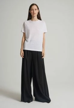 Jac+Jack Jac + Jack | Joe Tee - White 10 Jac+Jack Jac + Jack | Joe Tee - White -Acler Shop MaisonPantBlack JoeTeeWhite 2890 1920x 5658c1c8 e574 4599 87b3 cfac6fcbdaa7