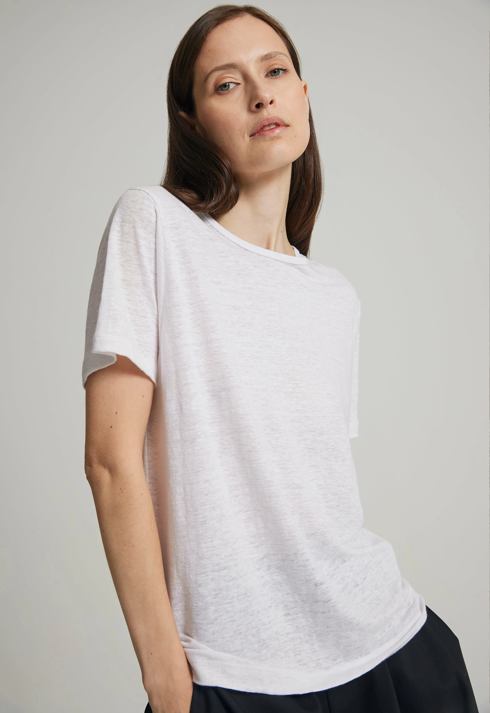 Jac+Jack Jac + Jack | Joe Tee - White 2 Jac+Jack Jac + Jack | Joe Tee - White - Image 2