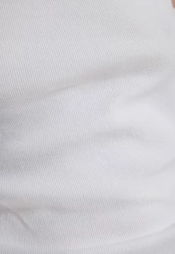 Jac+Jack Jac + Jack | Song Tank - White -Acler Shop MaisonPantBlack SongTankWhite 3012 1920x 1e37e71b c024 4095 8e4b 513a48bf7f8d