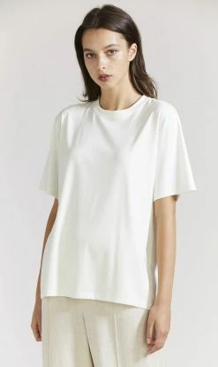 Laing | Relaxed Boyfriend Tee - Canvas