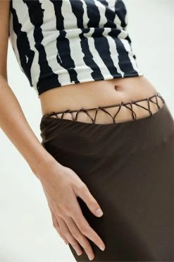 Musier Paris | Santorin Skirt - Brown -Acler Shop Sanstitre 5 1296x 10cbe3f5 e4ac 46b6 a03a 7cb980e1b64f