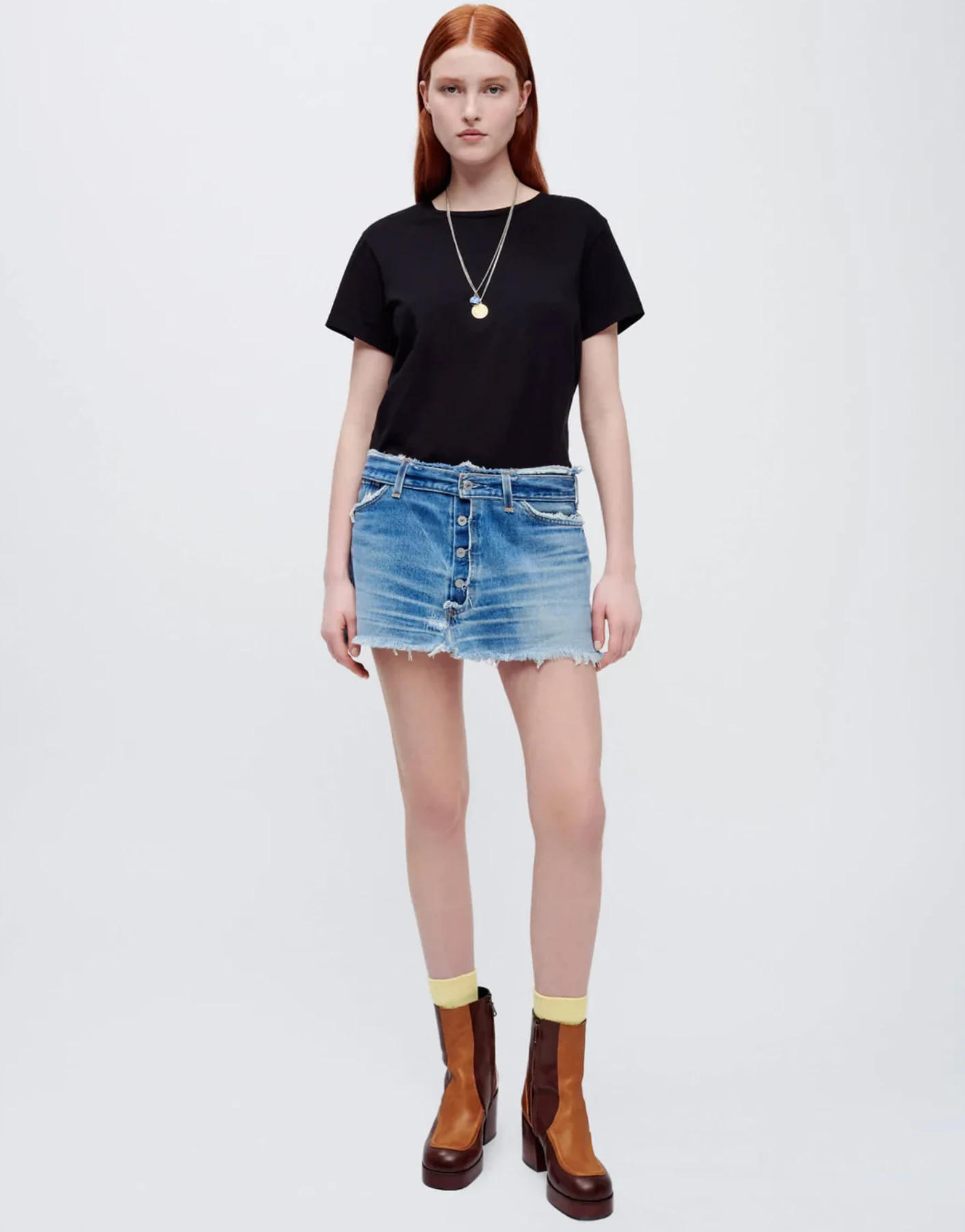 RE/DONE | Classic Tee - Washed Black 2 RE/DONE | Classic Tee - Washed Black - Image 2