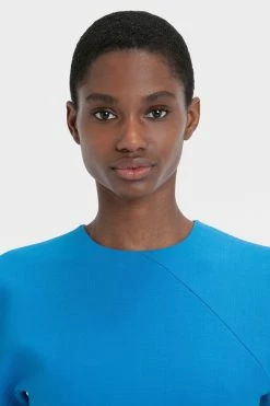 Victoria Beckham | Spiral Seam T.Shirt Fitted Dress - Sky Blue -Acler Shop VictoriaBeckham SpiralSeamT ShirtFittedInSkyBlue SKYBLUE 1223WDR004572A 2700 4050 247 WHITE LR HR Detail Model5 JPG 1 1500x 746a8c7d faf1 4cc8 8b2d ff0d936818fa