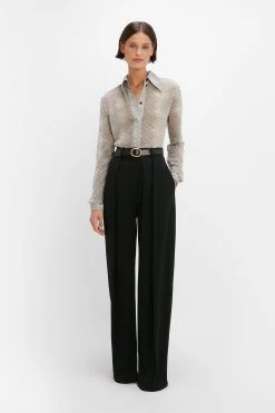 Victoria Beckham | Fitted Blouse - Snake Silver -Acler Shop VictoriaBeckham WideLegPleatedTrouserInBlack Black 1123WTR004308B 2700 4050 247 WHITE LR Front Model1 JPG 1100x b06a7216 2741 4273 9cd8 95bf65ab0fc8
