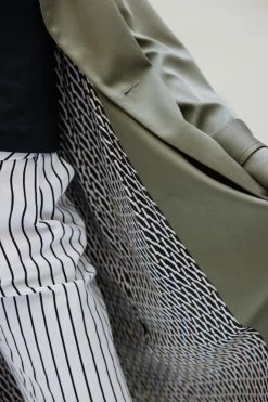 Musier Paris | Dorothee Trench - Khaki -Acler Shop dorothee 3 1512x 665b0ac6 5ec3 403d b99c 2141c5076db7