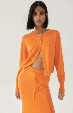 Silk Laundry | Cropped Cardigan - Fire Lily 7 Silk Laundry | Cropped Cardigan - Fire Lily -Acler Shop media 1200x 8df7ee0e b8e1 4698 a6a6 1c45976d447e