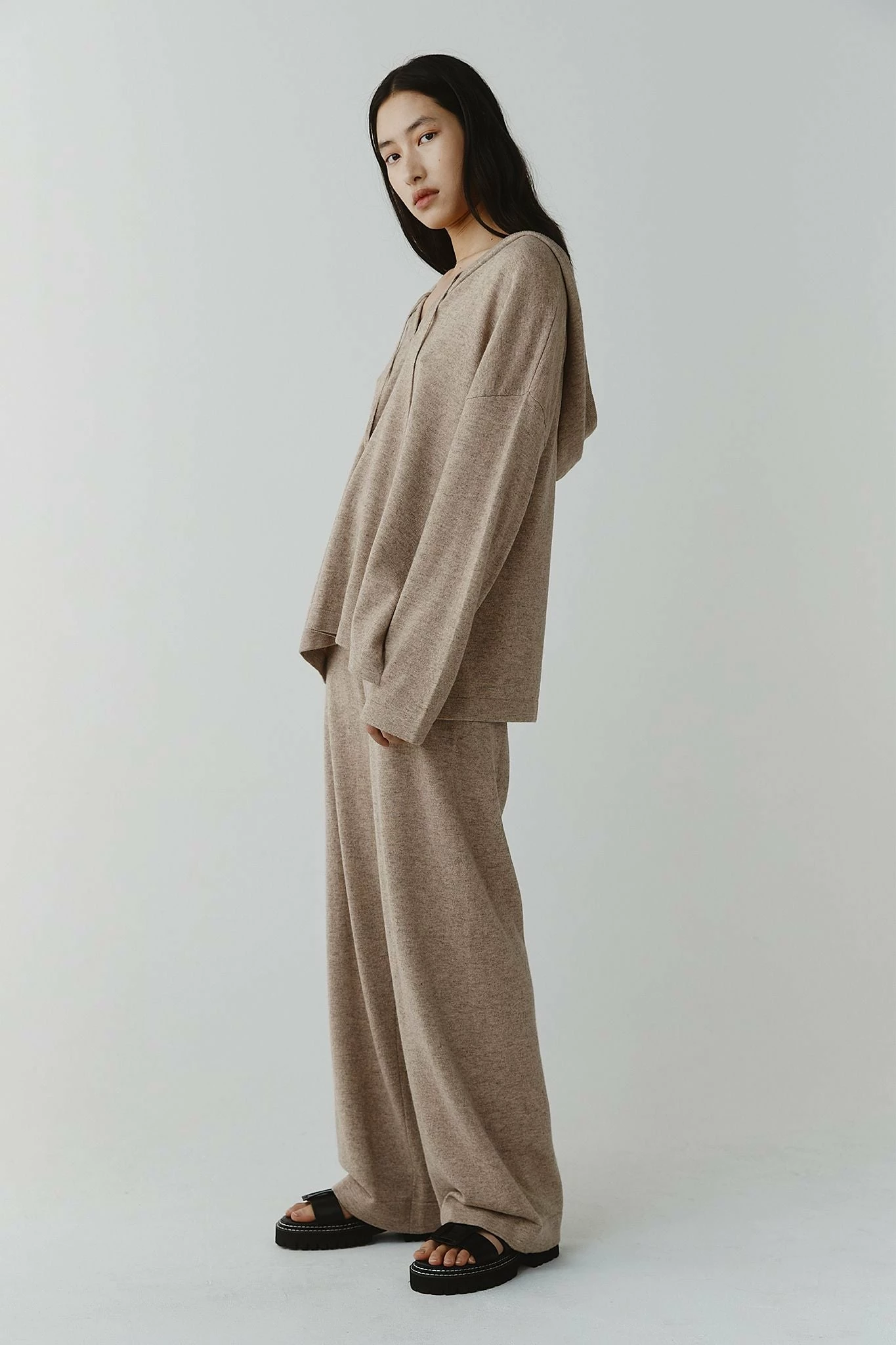 Marle | Cici Hood - Biscotti 3 Marle | Cici Hood - Biscotti - Image 3