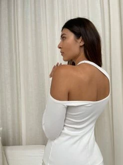 Caitlin Crisp | Smitten Top - White -Acler Shop p 34ff4048 5713 4b0c a9fe b0efe3308503 scaled