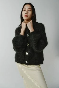 Marle | Cait Cardi - Clover 7 Marle | Cait Cardi - Clover -Acler Shop p 7a7e65a7 6aab 458a a083 6de00b6a6a80