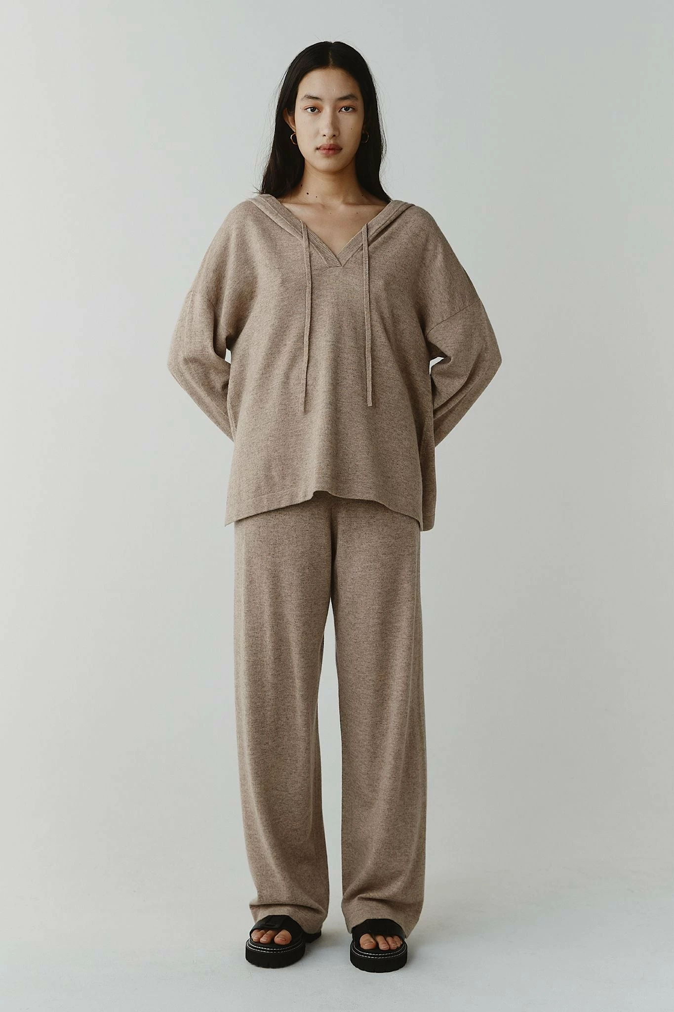 Marle | Cici Hood - Biscotti 2 Marle | Cici Hood - Biscotti - Image 2