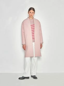 Front Page -Acler Shop w JH 22.03 WCC Mayfair Coat Marshmallow 1099 02 2048x 62b933d7 81bf 4201 99f3 6e7622acb3ff